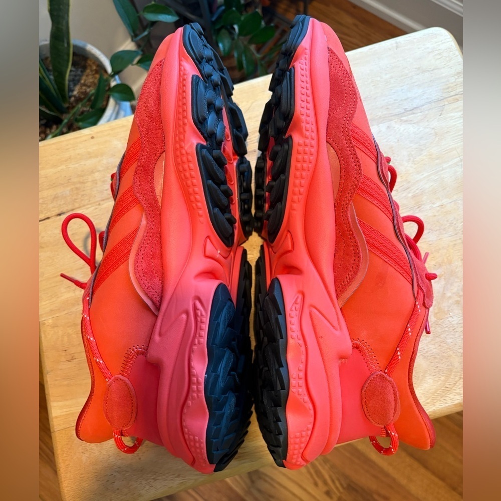 NWOT Adidas Mens Oozweego Tr Sneakers Red Size 14 Athletic Outdoor Running Shoes - Picture 7 of 9